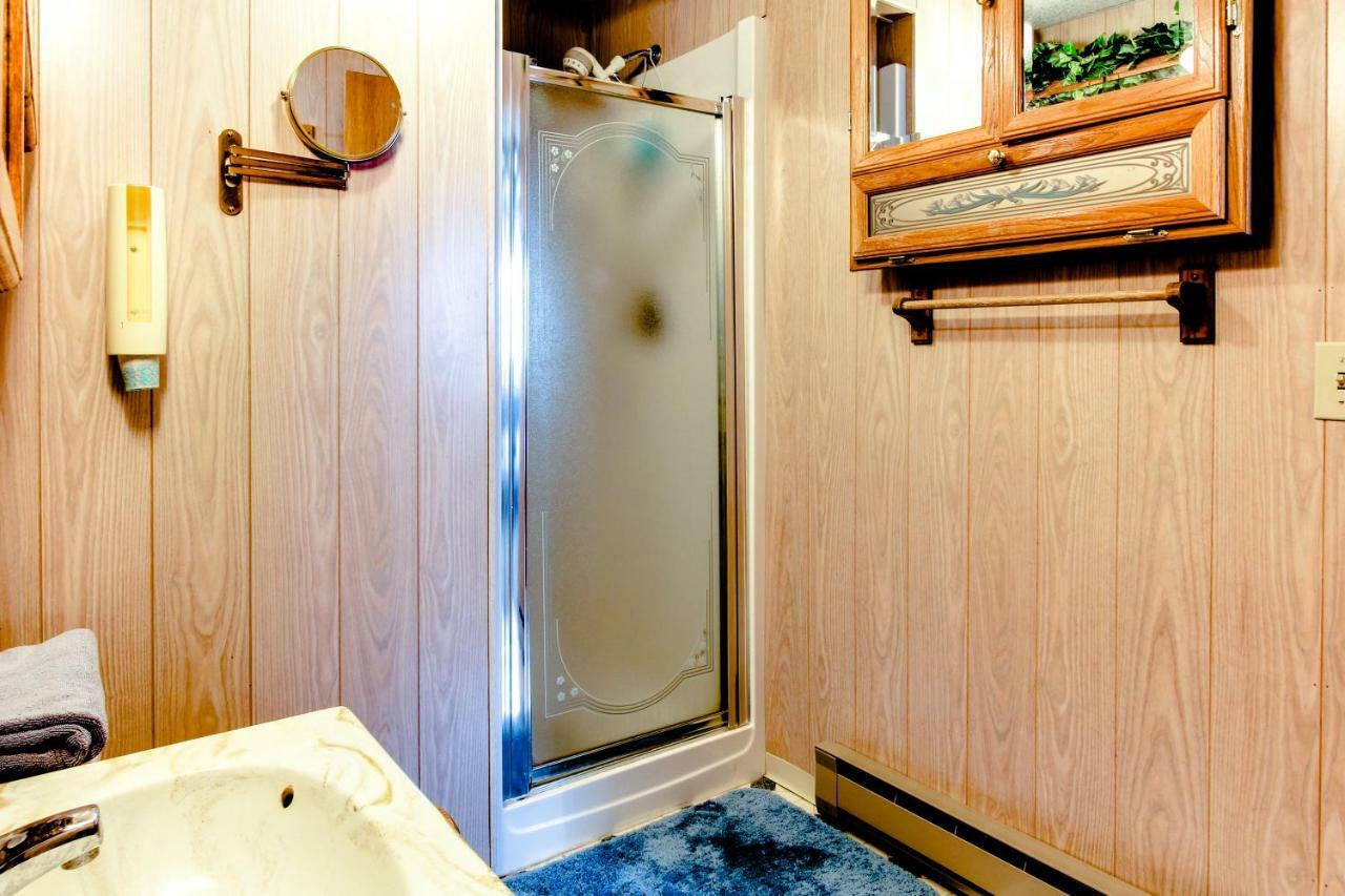 Athol Scenic Bay Float Home Hideaway מראה חיצוני תמונה