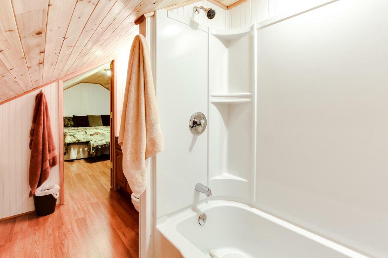 Athol Scenic Bay Float Home Hideaway מראה חיצוני תמונה